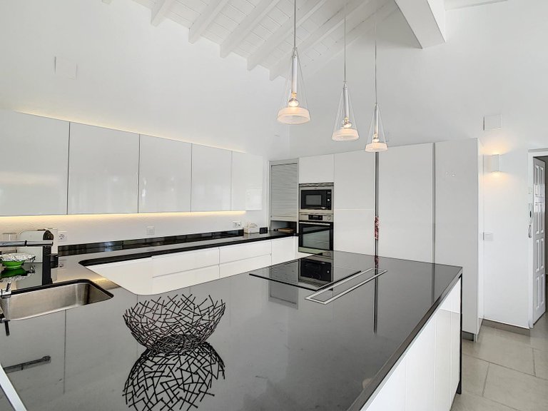 Villa for Sale in Benitachell, Alicante 46