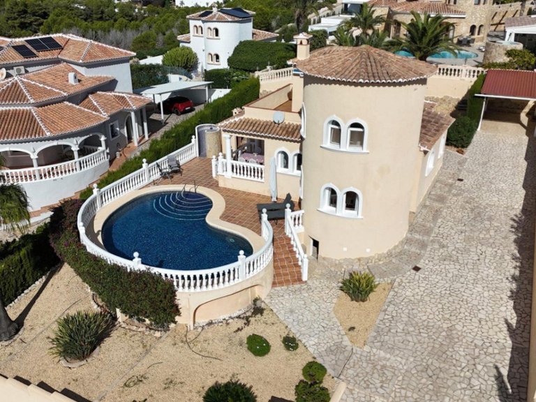 Villa for Sale in Benitachell, Alicante 3