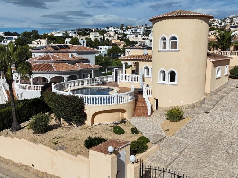 Villa for Sale in Benitachell, Alicante 46