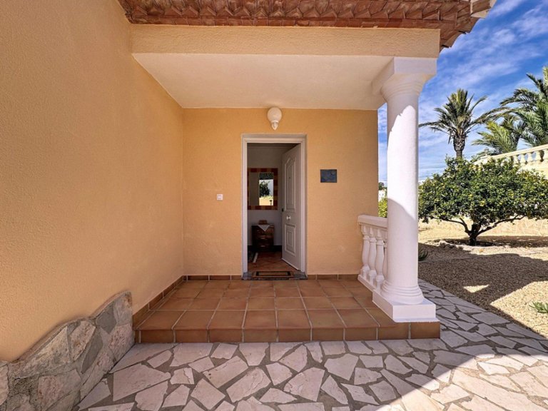 Villa for Sale in Benitachell, Alicante 5