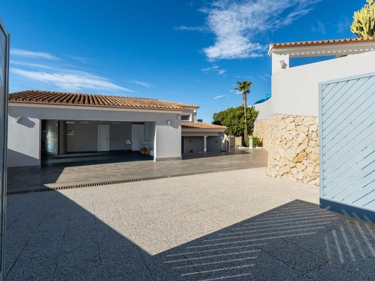 Villa for Sale in Paichi, Moraira, Alicante 9