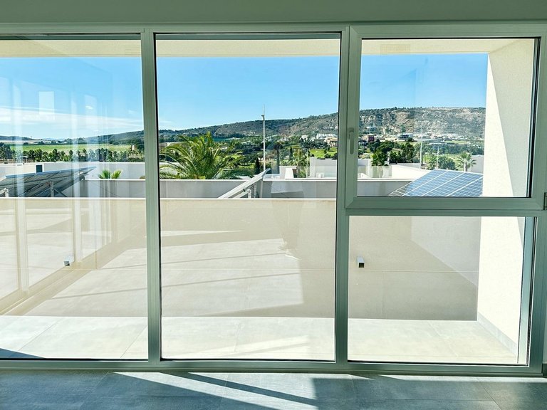 Villa for Sale in Comunidad valenciana, Algorfa, Alicante 24