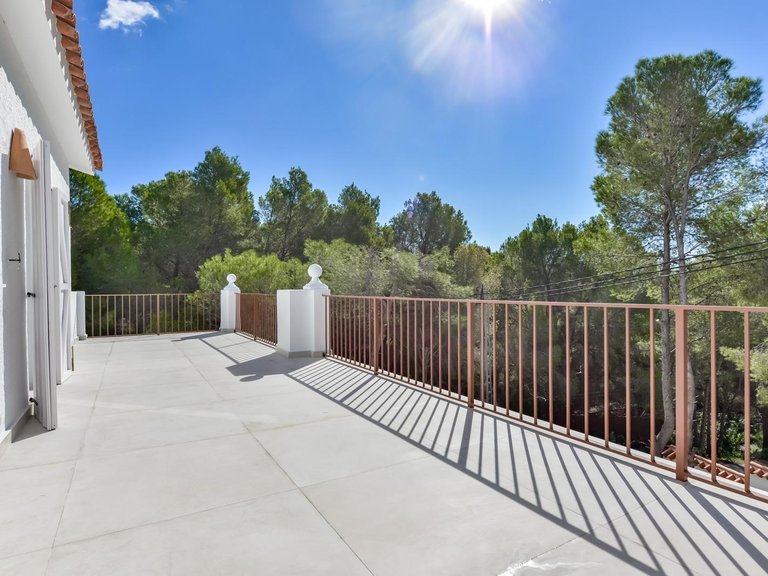 Villa for Sale in Altea la Vella, Altea, Alicante 40