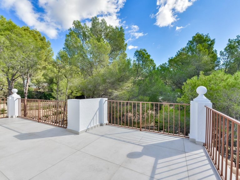 Villa for Sale in Altea la Vella, Altea, Alicante 42