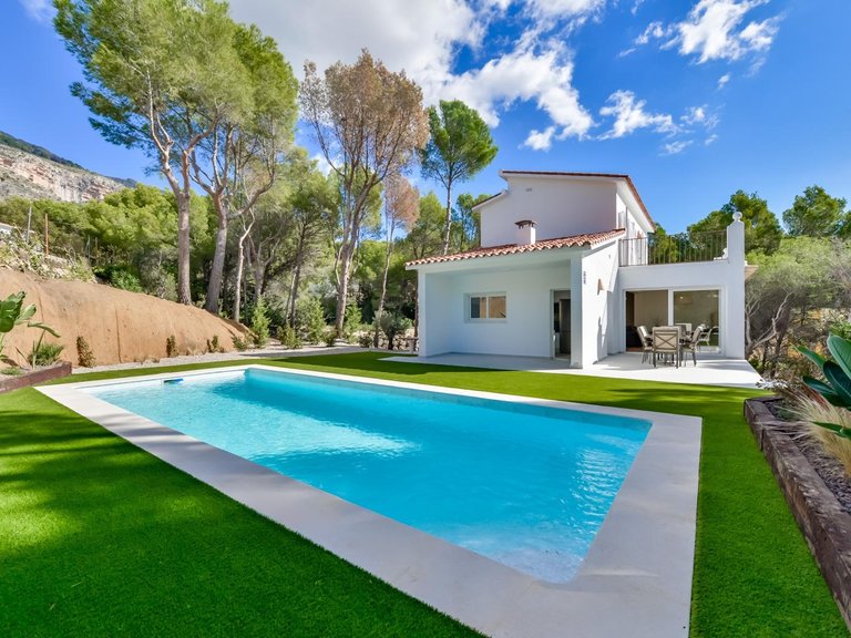 Villa for Sale in Altea la Vella, Altea, Alicante 59
