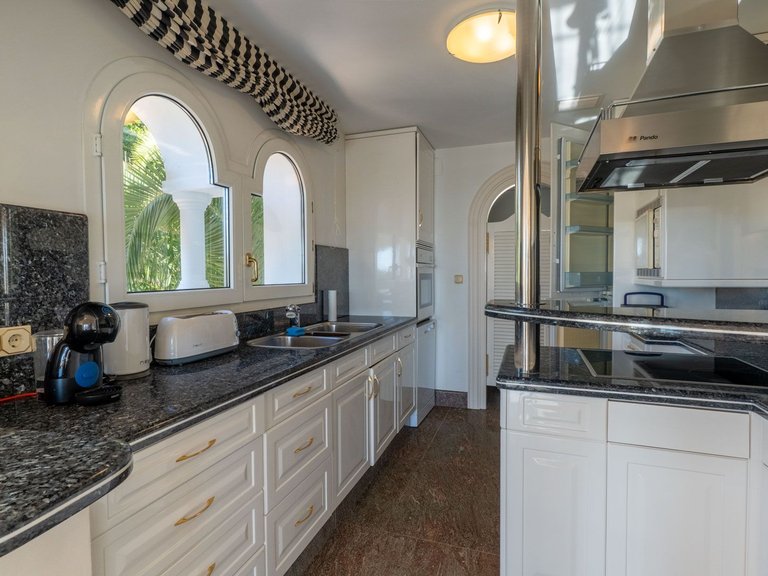 Villa for Sale in Cala Advocat - Baladrar, Benissa, Alicante 34