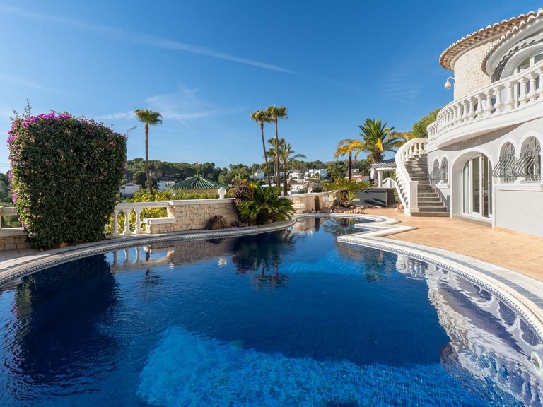 Villa for Sale in Cala Advocat - Baladrar, Benissa, Alicante 46