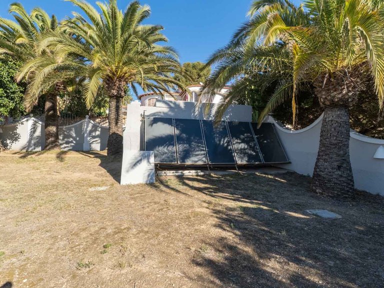 Villa for Sale in Cala Advocat - Baladrar, Benissa, Alicante 5