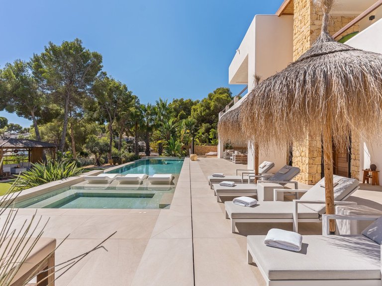 Villa for Sale in Pla del mar, Moraira, Alicante 4