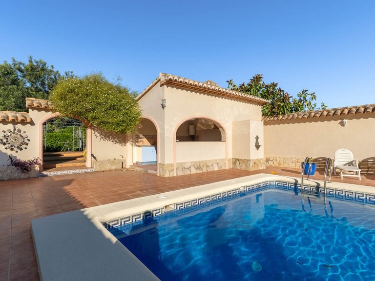 Villa for Sale in Pueblo 15, Jalon - Xalo, Alicante 32