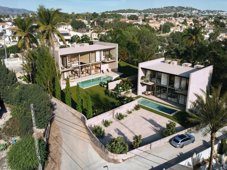 Villa for Sale in Playa De La Fossa, Calpe, Alicante 2