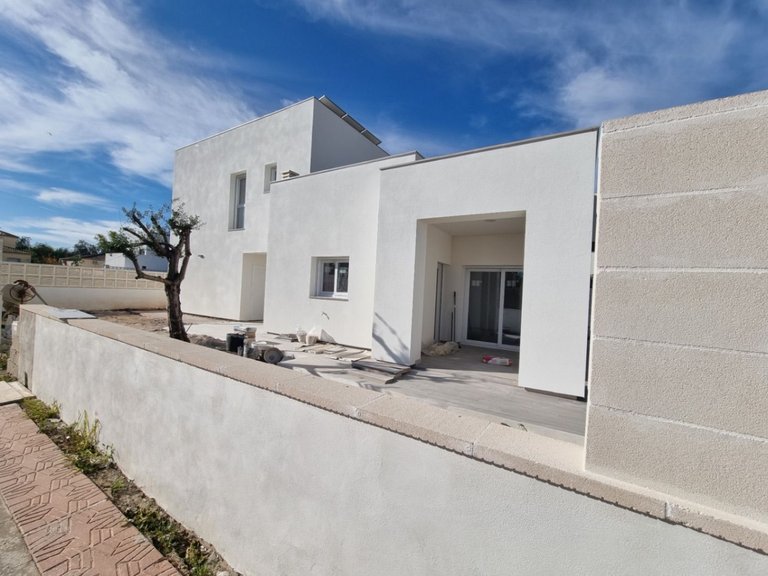 Villa for Sale in Partida xironets, Els Poblets, Alicante 1