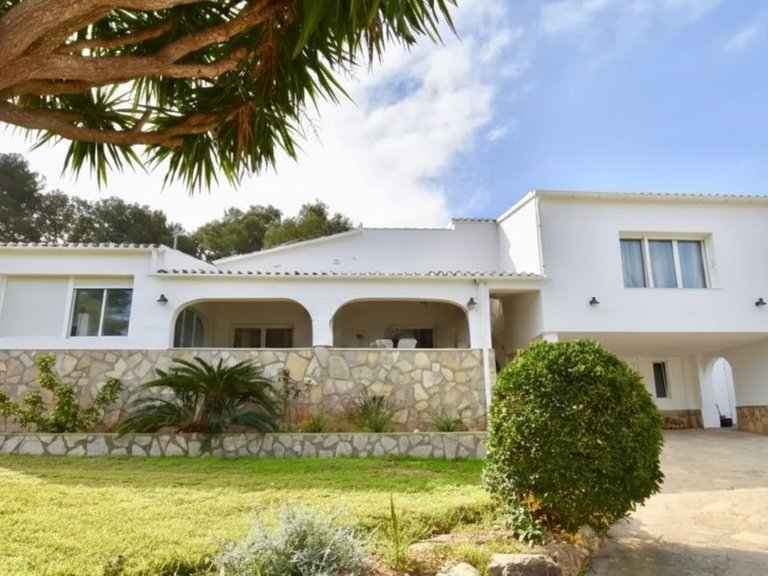 Villa for Sale in Montañar I, Jávea - Xàbia, Alicante 1