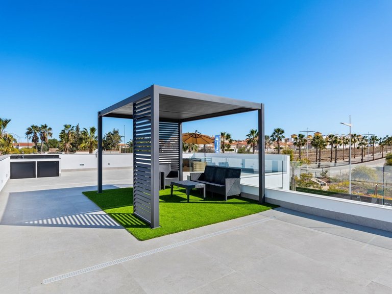 Villa for Sale in Comunidad valenciana, Algorfa, Alicante 2