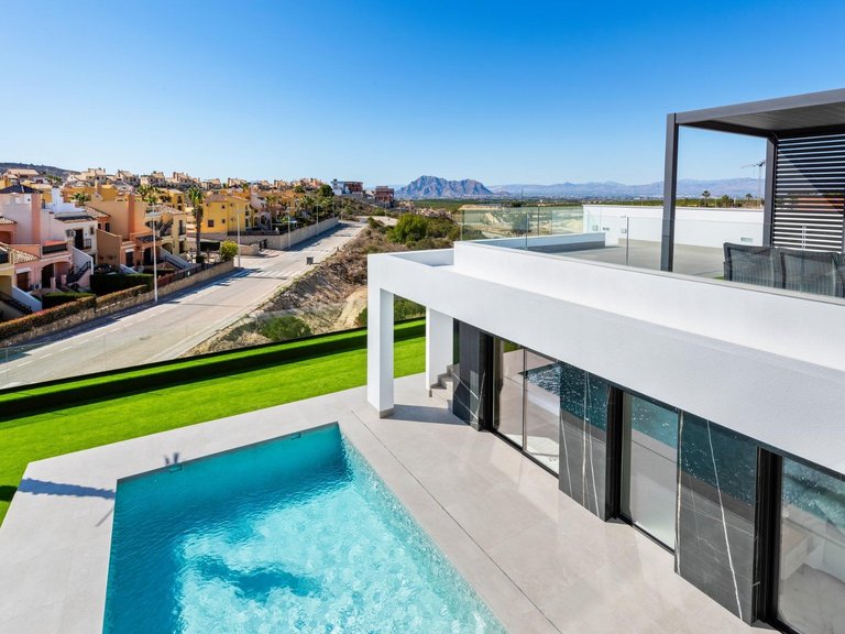 Villa for Sale in Comunidad valenciana, Algorfa, Alicante 3