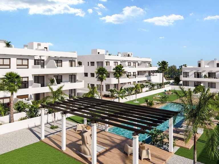 Apartment for Sale in Las Lomas del Rame-Bahía Bella, Los Alcázares, Murcia 2