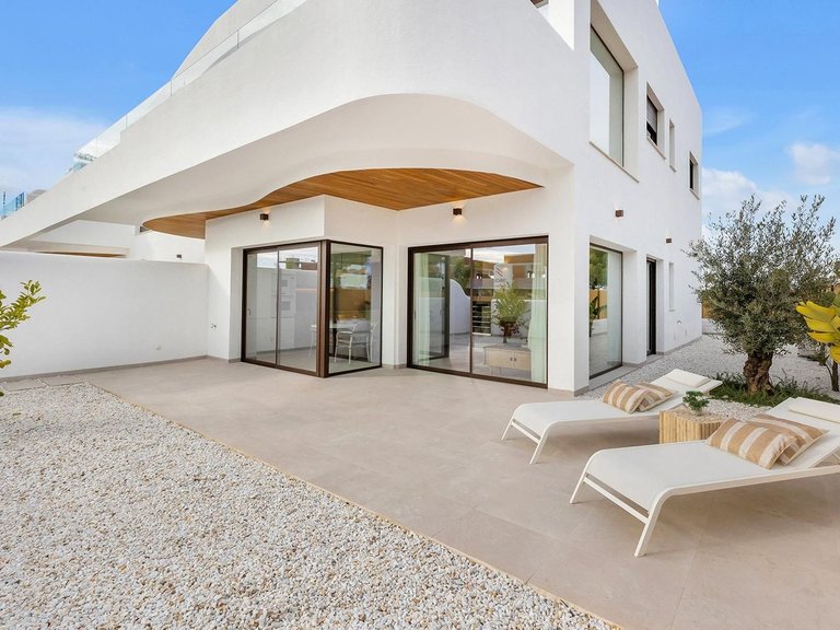 Villa for Sale in Las Lomas del Rame-Bahía Bella, Los Alcázares, Murcia 12
