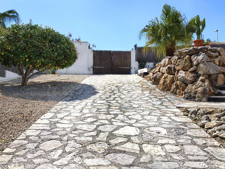 Villa for Sale in Monte Olimpo, Jávea - Xàbia, Alicante 23