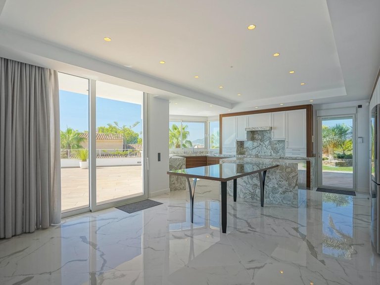 Villa for Sale in Urbanizaciones, Altea, Alicante 16