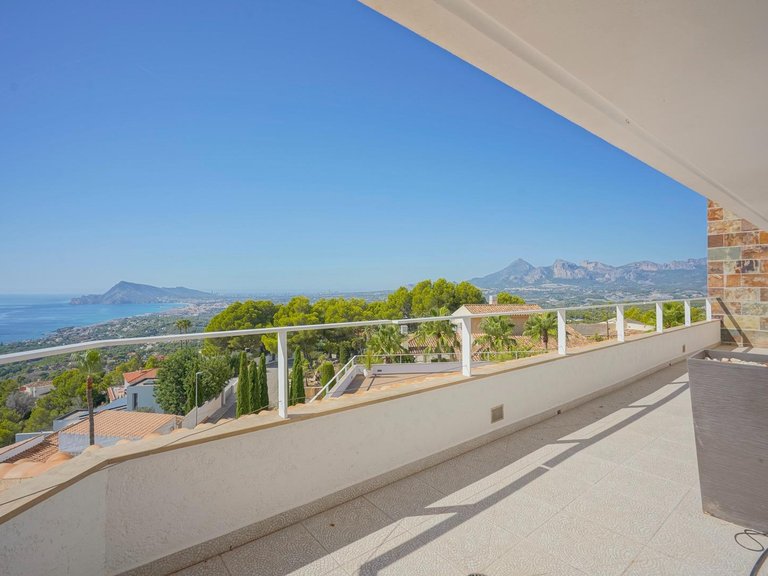 Villa for Sale in Urbanizaciones, Altea, Alicante 31