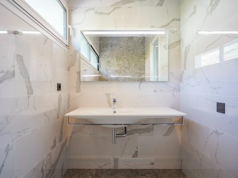 Villa for Sale in Urbanizaciones, Altea, Alicante 32