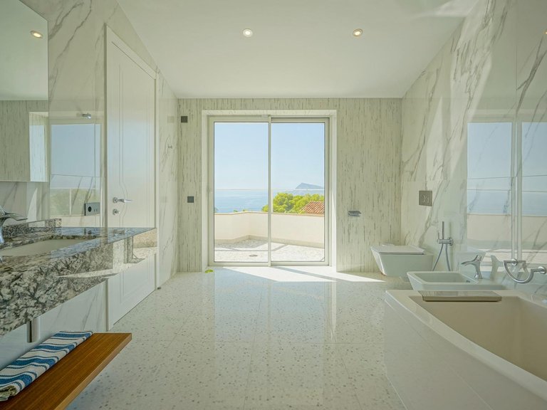 Villa for Sale in Urbanizaciones, Altea, Alicante 36