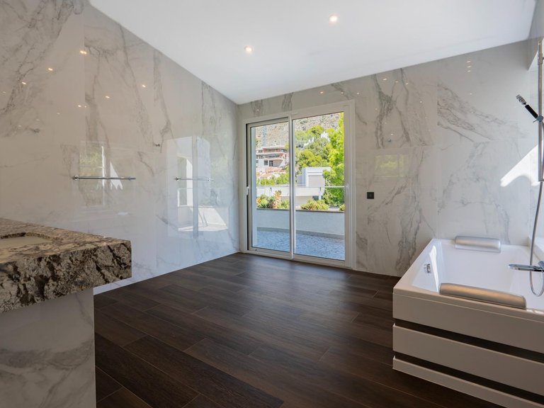 Villa for Sale in Urbanizaciones, Altea, Alicante 42