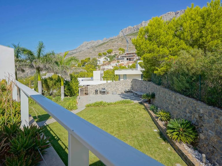 Villa for Sale in Urbanizaciones, Altea, Alicante 69