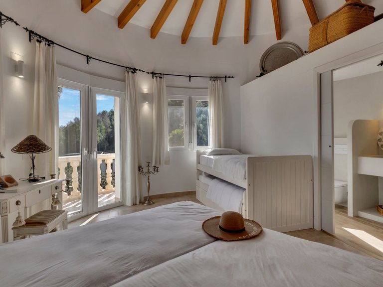 Villa for Sale in Pla del mar, Moraira, Alicante 23