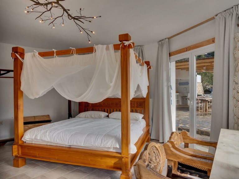 Villa for Sale in Pla del mar, Moraira, Alicante 27