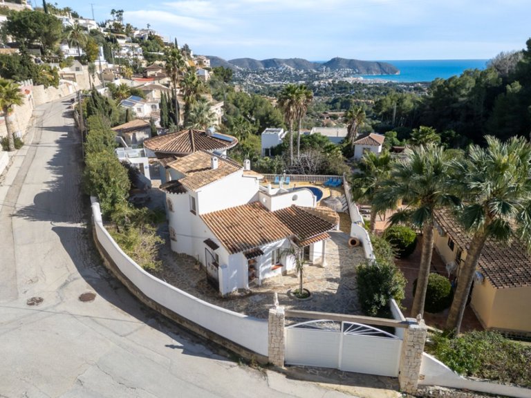 Villa for Sale in Pla del mar, Moraira, Alicante 43