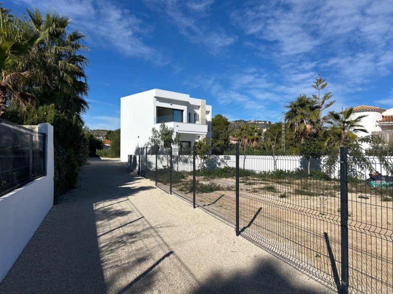 Villa for Sale in La Fustera, Benissa, Alicante 31