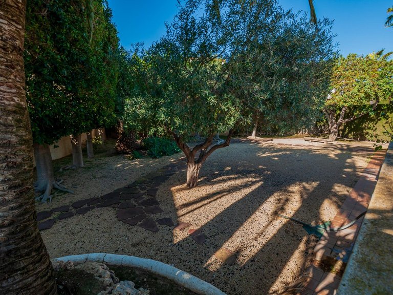 Villa for Sale in Ortenbach, Calpe, Alicante 32