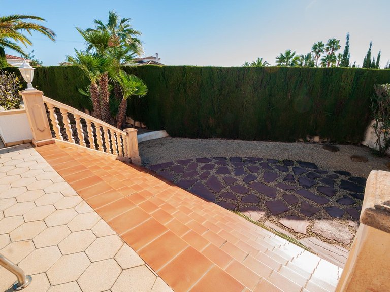 Villa for Sale in Ortenbach, Calpe, Alicante 33