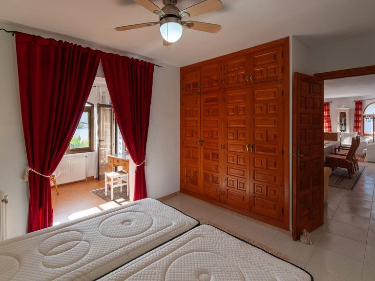 Villa for Sale in Ortenbach, Calpe, Alicante 10