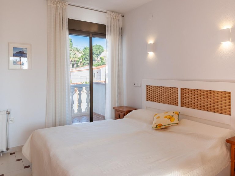 Villa for Sale in Ortenbach, Calpe, Alicante 24