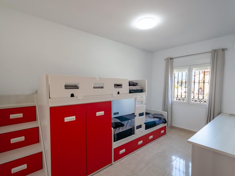 Villa for Sale in Comunidad valenciana, Orba, Alicante 29