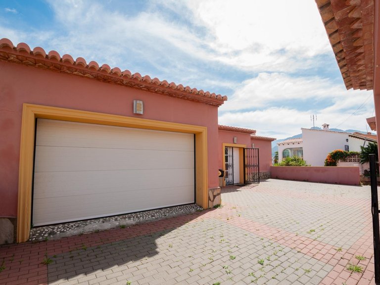 Villa for Sale in Comunidad valenciana, Orba, Alicante 48