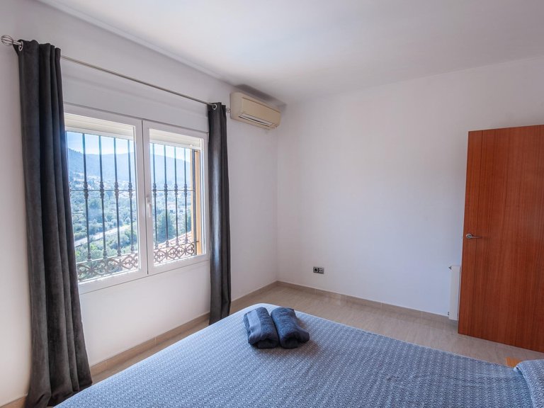 Villa for Sale in Comunidad valenciana, Orba, Alicante 5