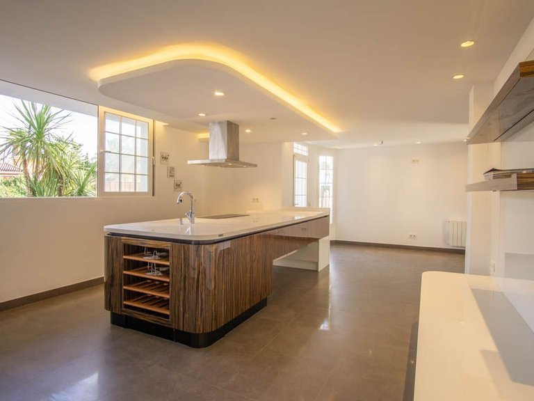 Villa for Sale in Alfaz del PI Pueblo-Urbanizaciones, L'alfas Del Pi, Alicante 37