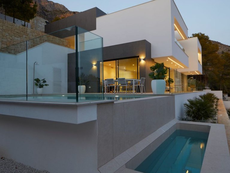 Villa for Sale in Casco Antiguo, Altea, Alicante 1