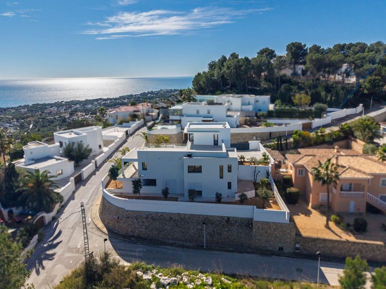 Villa for Sale in Benimeit, Moraira, Alicante 28