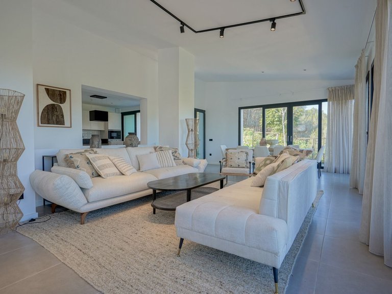 Villa for Sale in Sol de Este - Puerta Fenicia, Jávea - Xàbia, Alicante 3