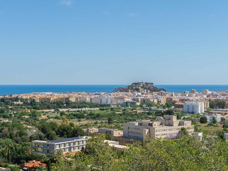 Villa for Sale in Les Rotes/Las Rotas, Denia, Alicante 12