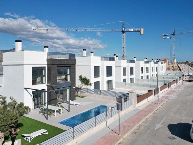 Villa for Sale in Dorado Country Club, Mutxamel, Alicante 17