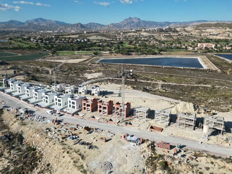 Villa for Sale in Dorado Country Club, Mutxamel, Alicante 18