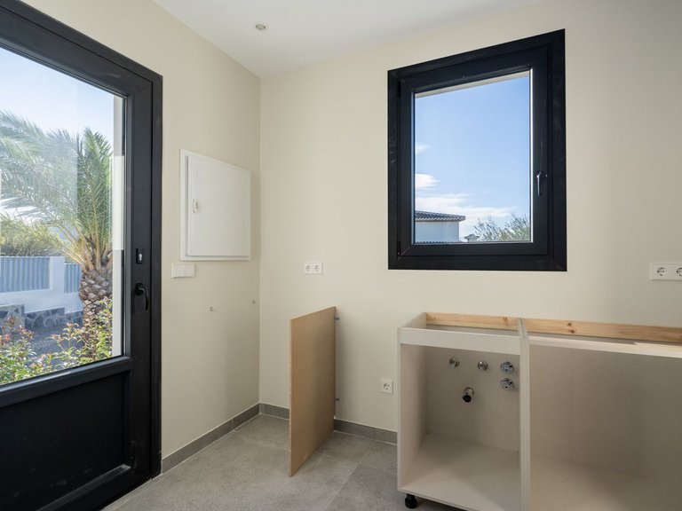 Villa for Sale in Barrio Piver, Jávea - Xàbia, Alicante 11