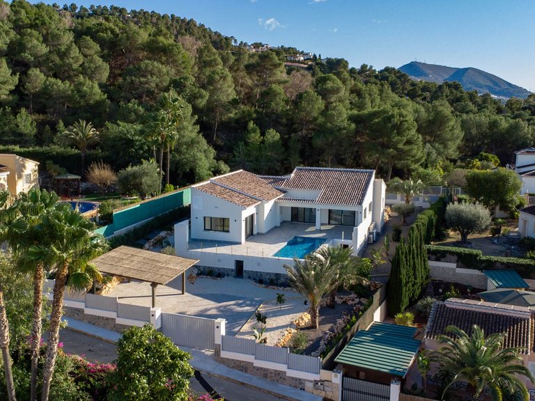 Villa for Sale in Barrio Piver, Jávea - Xàbia, Alicante 38