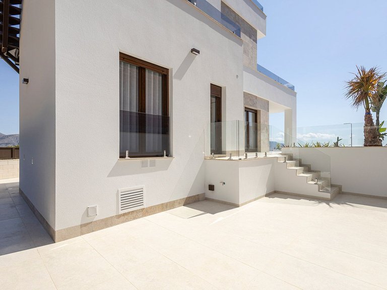 Villa for Sale in Casco urbano, Polop, Alicante 39