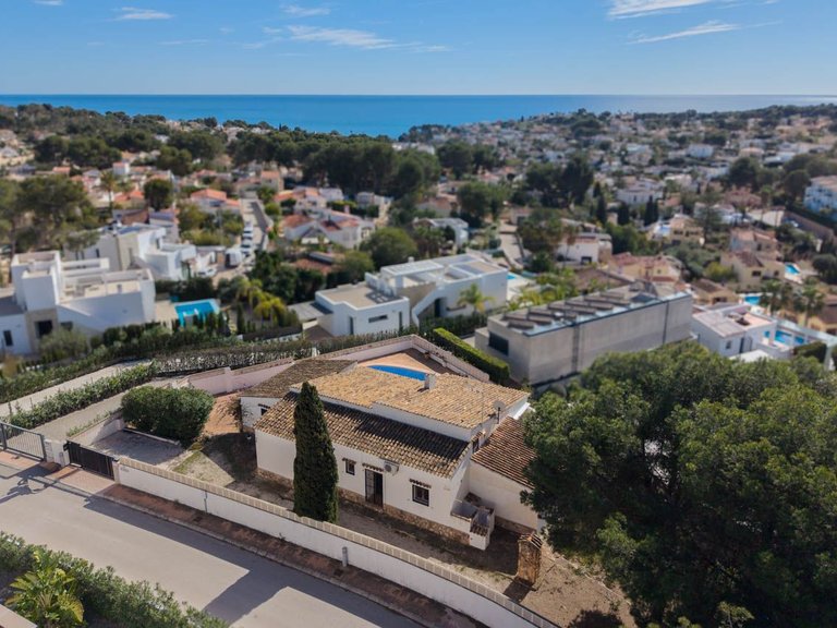 Villa for Sale in playa fustera, Benissa, Alicante 11